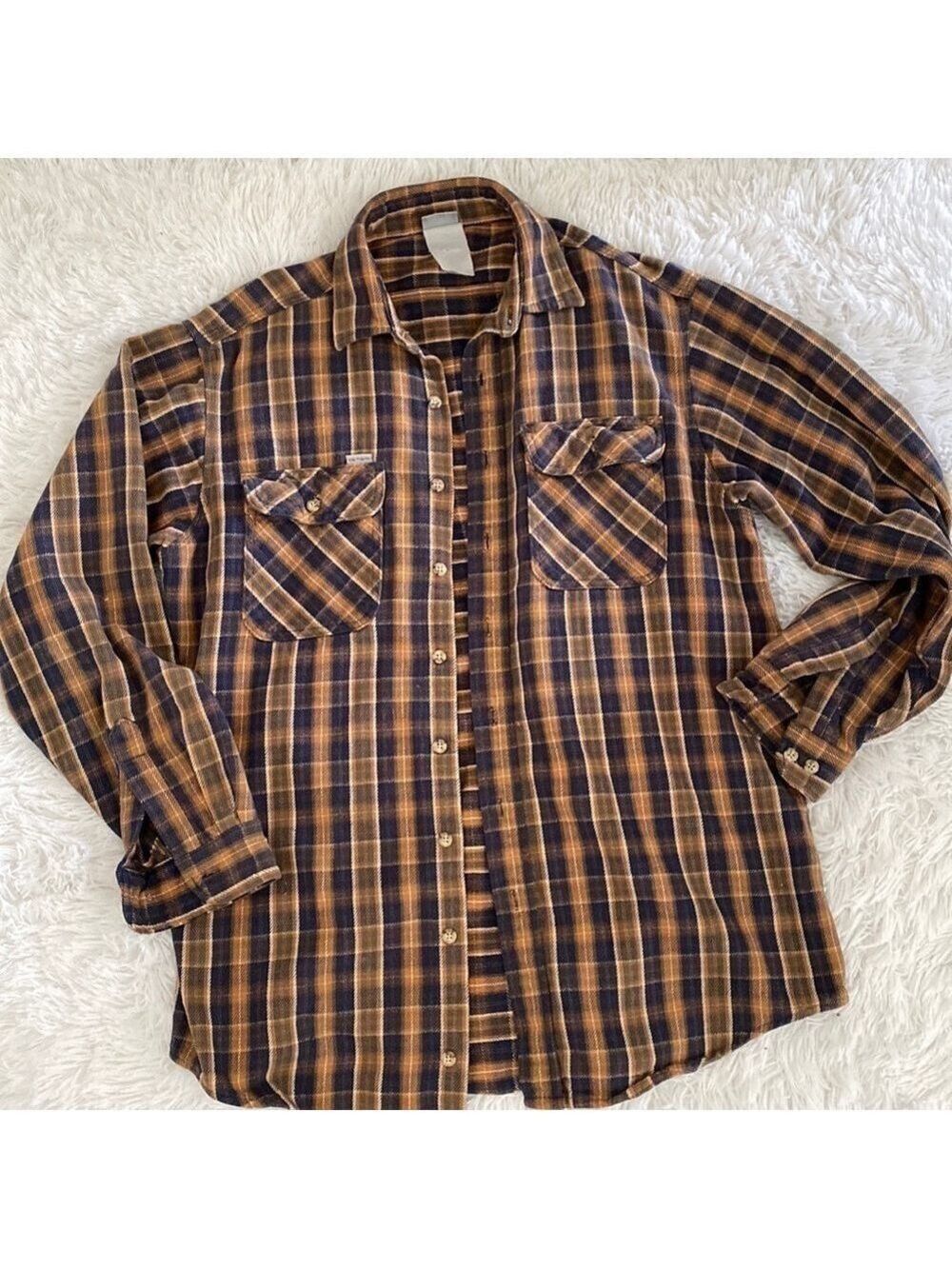 Carhartt thick cotton plaid button down work wear top